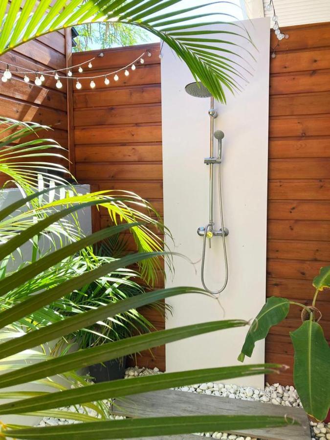 Magnifique Villa Avec Piscine Privative Et Jardin Сен-Франсуа Экстерьер фото